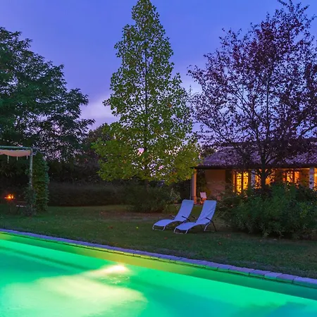 La Tana Del Ghiro 18, Emma