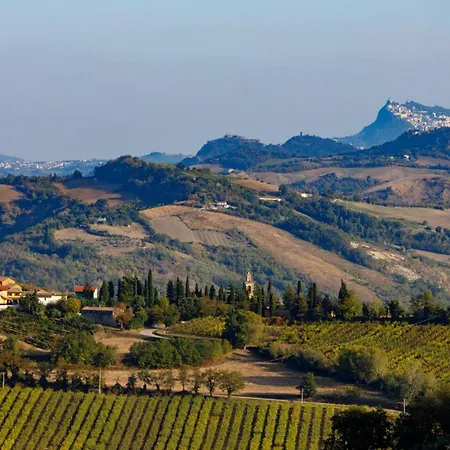 Villa La Tana Del Ghiro 18, Emma Ravena