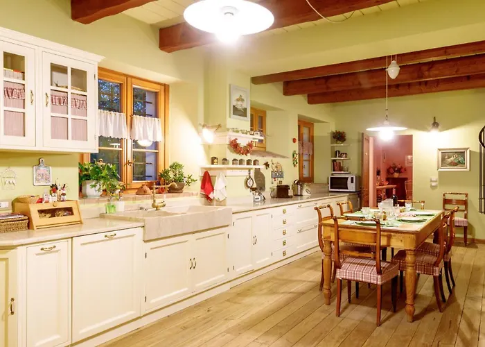 Βίλα La Tana Del Ghiro 18, Emma Ραβένα