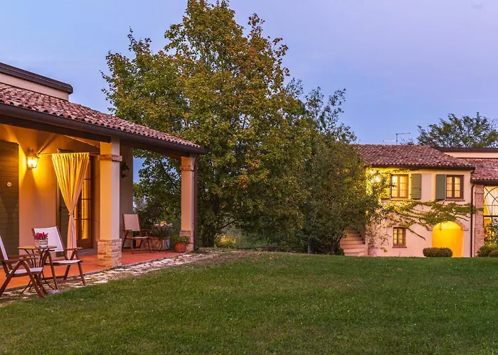 La Tana Del Ghiro 18, Emma Villa Ravenna